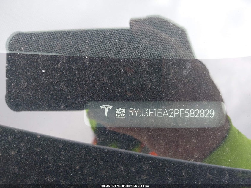 TESLA MODEL 3 - zdjęcie 20