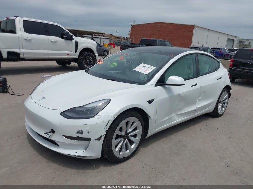 TESLA MODEL 3 - zdjęcie 21