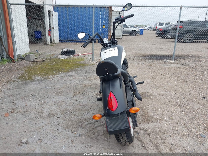 2013 Victory Motorcycles High-Ball VIN: 5VPWB36N2D3016862 Lot: 45027593