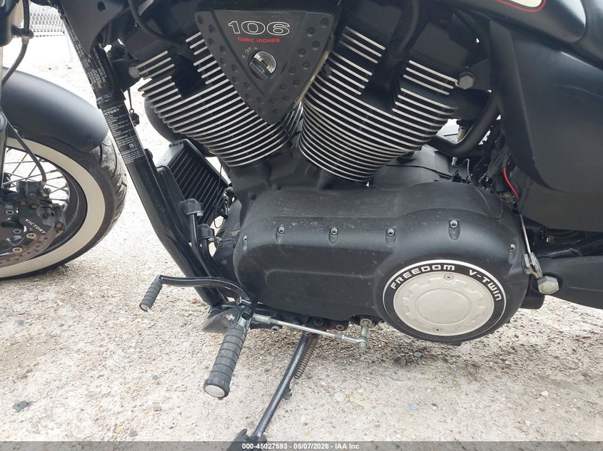 2013 Victory Motorcycles High-Ball VIN: 5VPWB36N2D3016862 Lot: 45027593