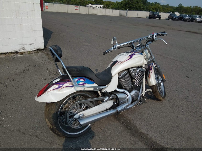 2007 VICTORY MOTORCYCLES VEGAS auction photo 4