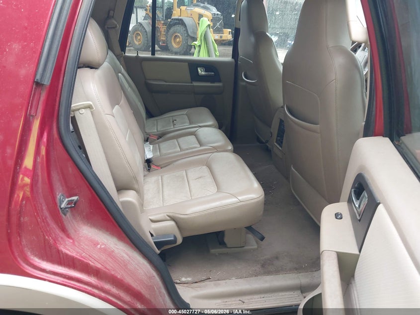 2005 Ford Expedition Eddie Bauer/King Ranch VIN: 1FMFU18595LA60414 Lot: 45027727