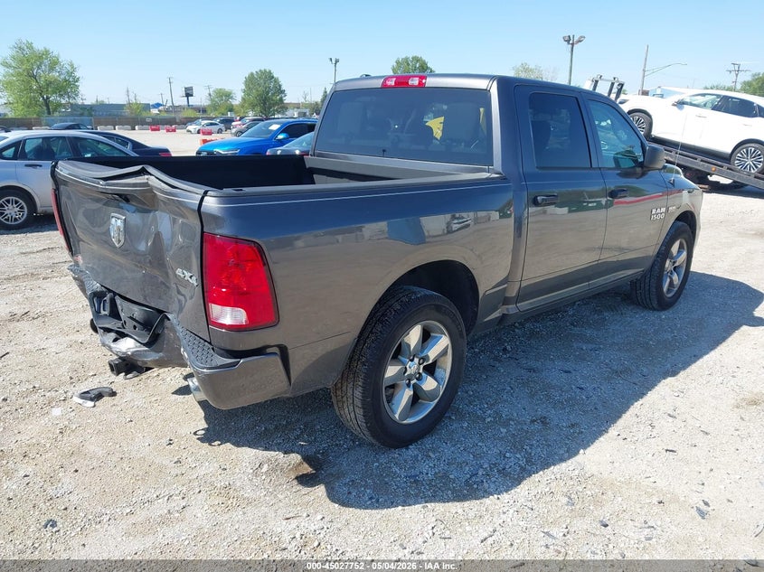 Vin: 1c6rr7kt5js352968, lot: 45525266, ram 1500 express  4x4 5'7 box 20184