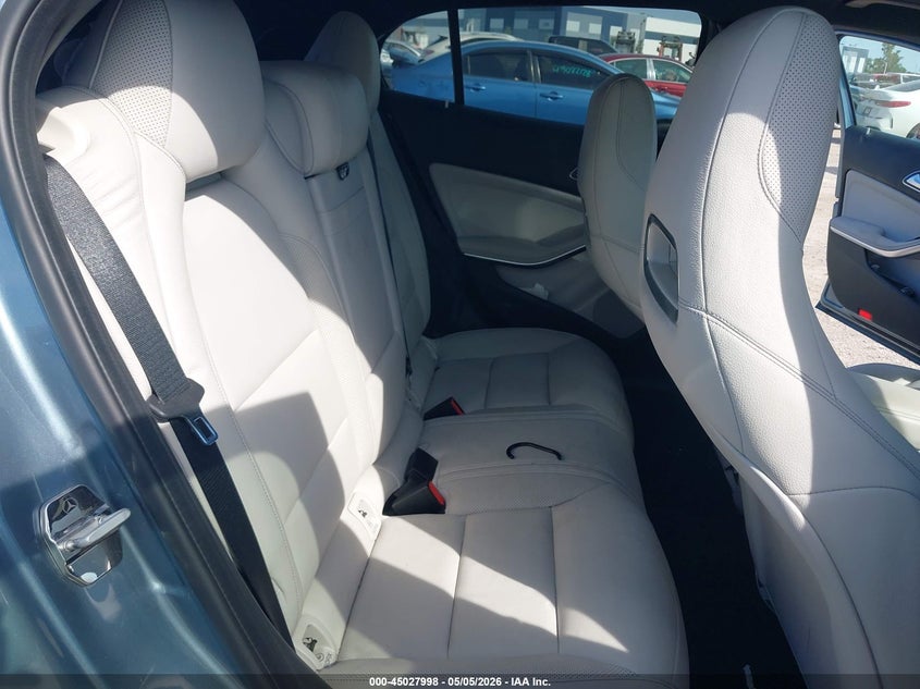 2015 Mercedes-Benz GLA 250 - вид 8