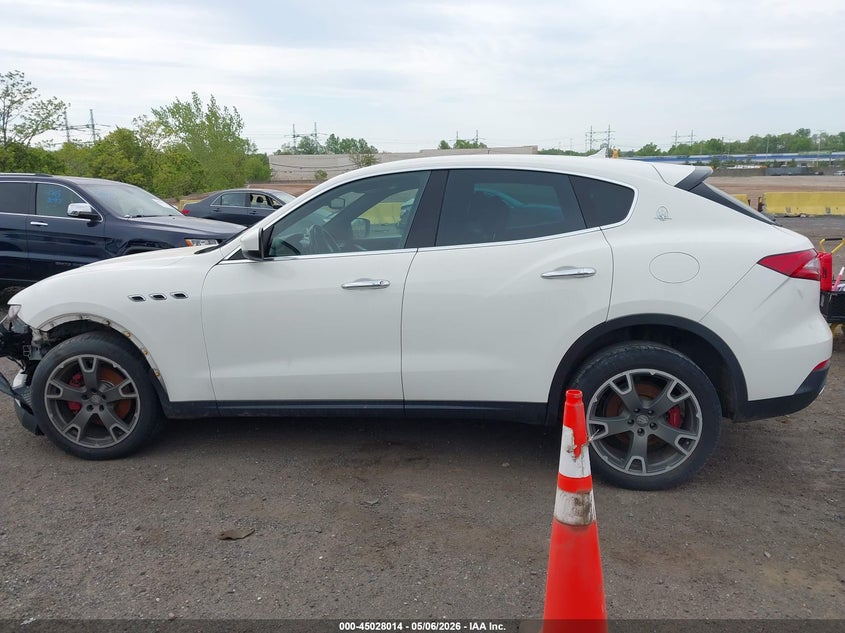 2017 Maserati Levante VIN: ZN661XUA6HX226922 Lot: 45028014