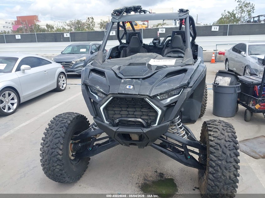 2025 POLARIS RZR auction photo 5