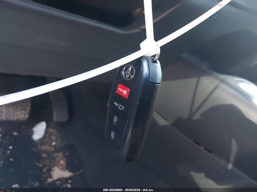 TOYOTA COROLLA - zdjęcie 11