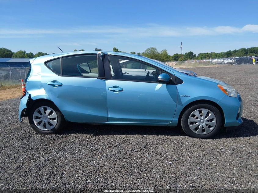 2013 Toyota Prius C One VIN: JTDKDTB31D1052064 Lot: 45028090