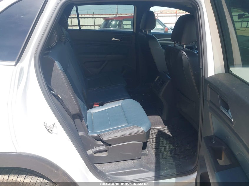 2023 VOLKSWAGEN ATLAS CROSS SPORT auction photo 8