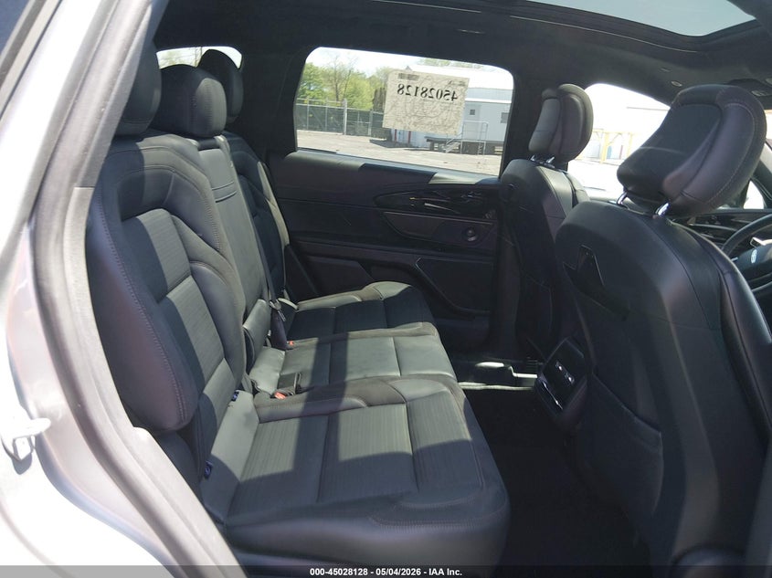 2025 Lincoln Nautilus Reserve VIN: 5LMPJ8K42SJ890601 Lot: 45028128