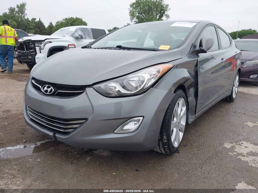 2013 Hyundai Elantra Limited 5NPDH4AE4DH418419 photo 1