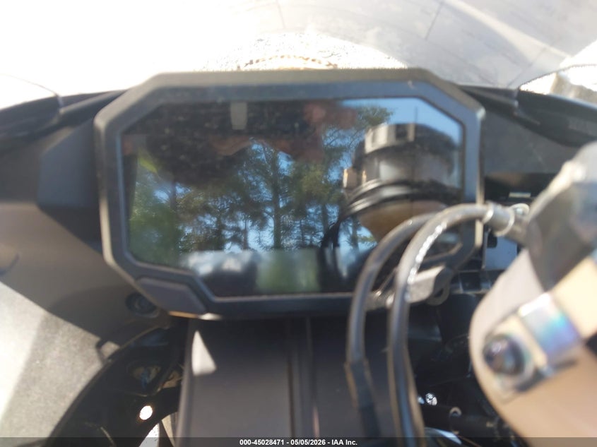 2025 KAWASAKI ZX636 auction photo 7