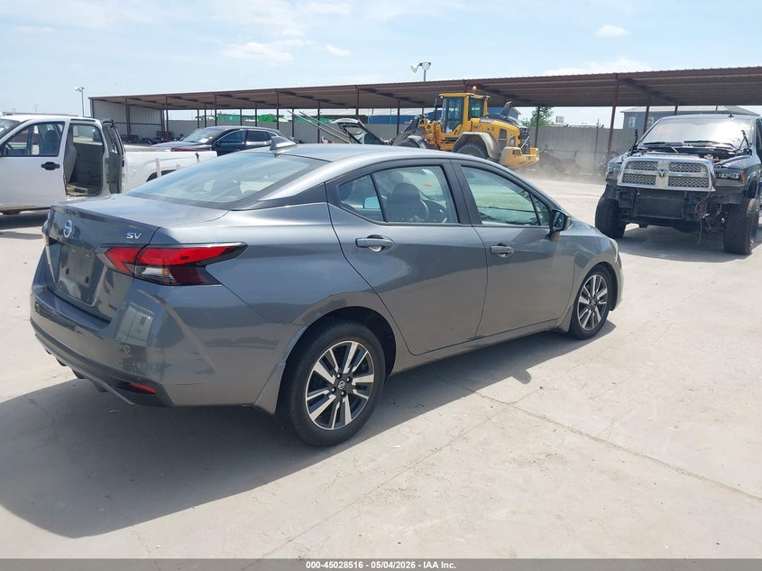 2021 NISSAN VERSA auction photo 4