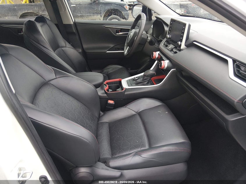 2020 TOYOTA RAV 4 SPORT UTILITY VEHICLE 2.5L I-4 DI, DOHC, VVT, 203HP