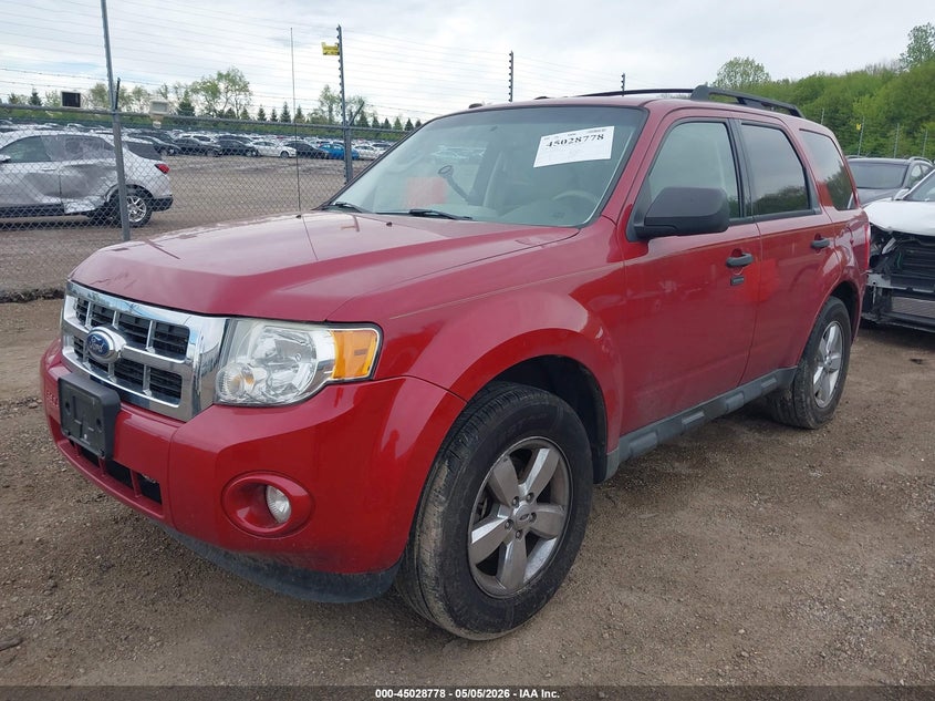 Vin: 1fmcu9dg8bkb20676, lot: 45526292, ford escape xlt 20112