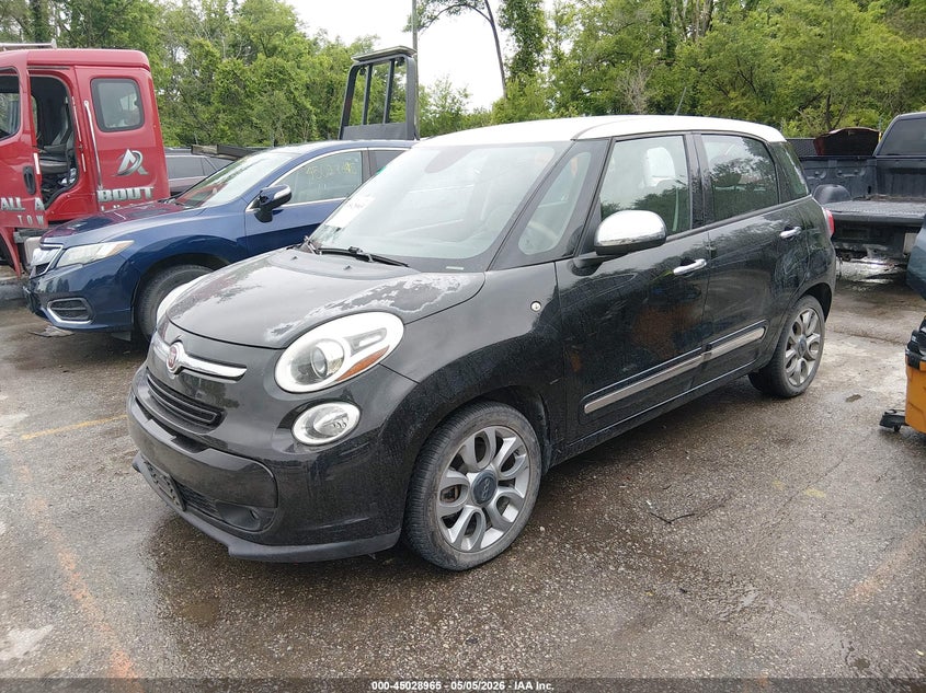 Vin: zfbcfach4fz036218, lot: 45526479, fiat 500l lounge 20152