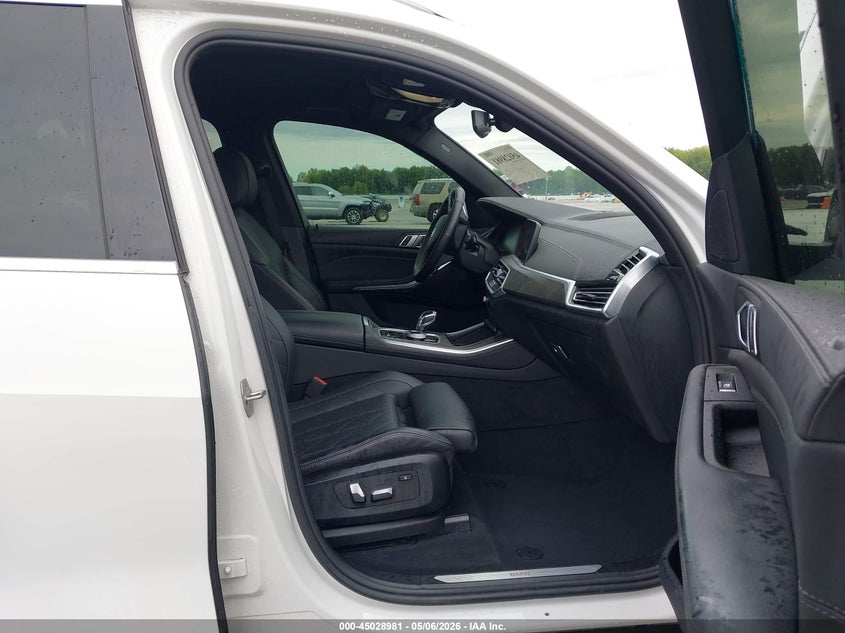 2023 BMW X5 PHEV auction photo 5