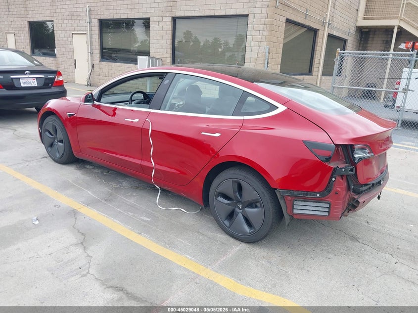 Vin: 5yj3e1eb7jf085002, lot: 45526562, tesla model 3 long range/performance 20183