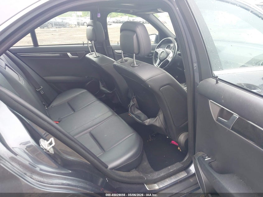 2013 MERCEDES-BENZ C 300 auction photo 8