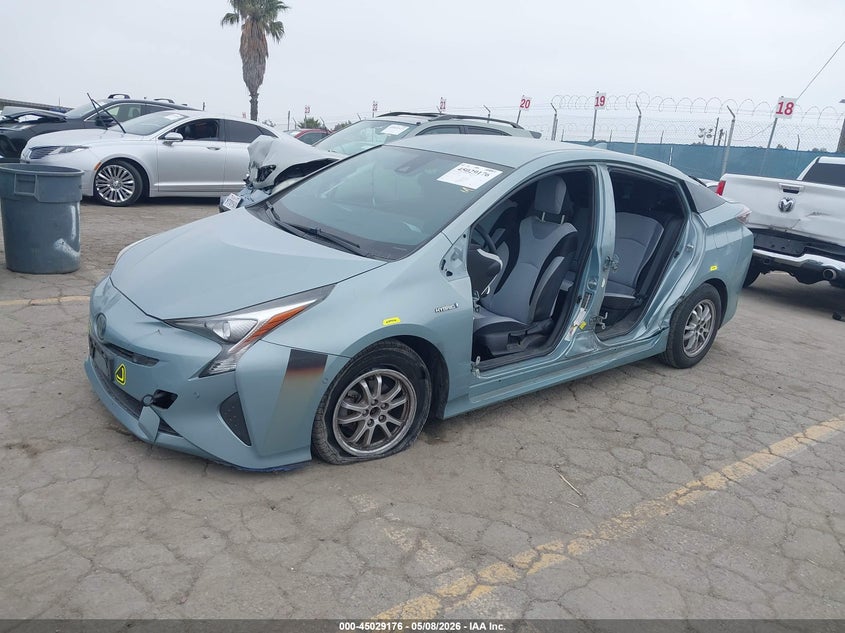 2017 Toyota Prius Two JTDKBRFU4H3558557 photo 1