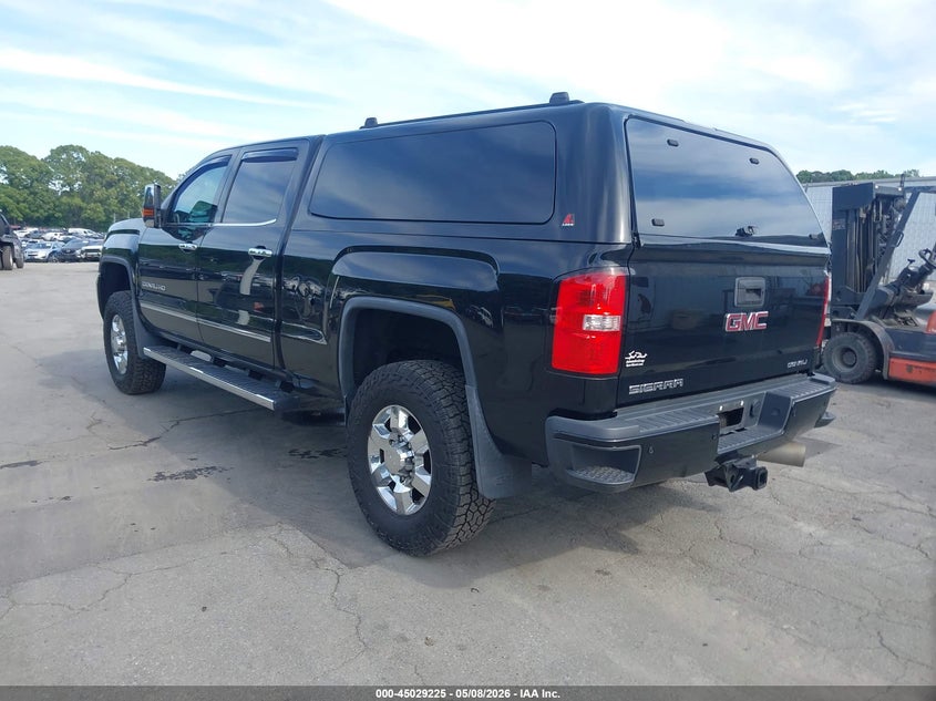Vin: 1gt42yey3hf119646, lot: 45526739, gmc c3500hd 20173