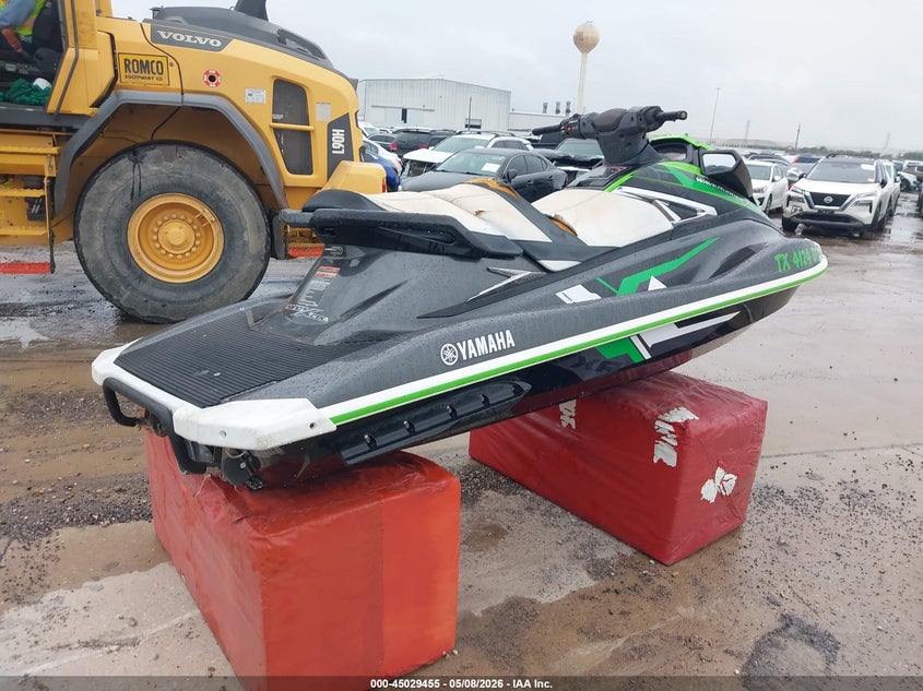 YAMA0158J617 2017 Yamaha Yamaha Vxr 1800 photo 1