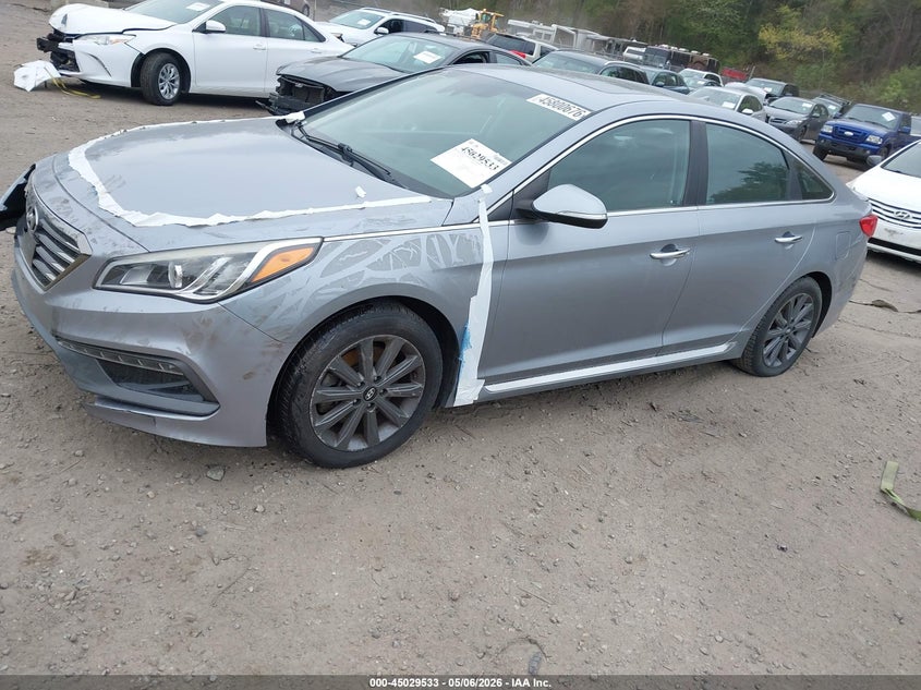 2017 HYUNDAI SONATA auction photo 2