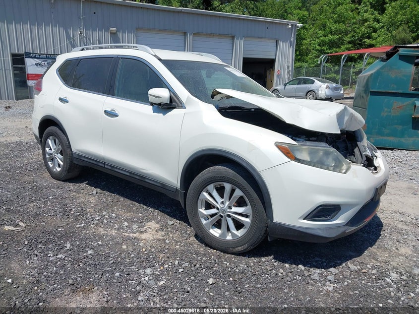 2015 NISSAN ROGUE SV