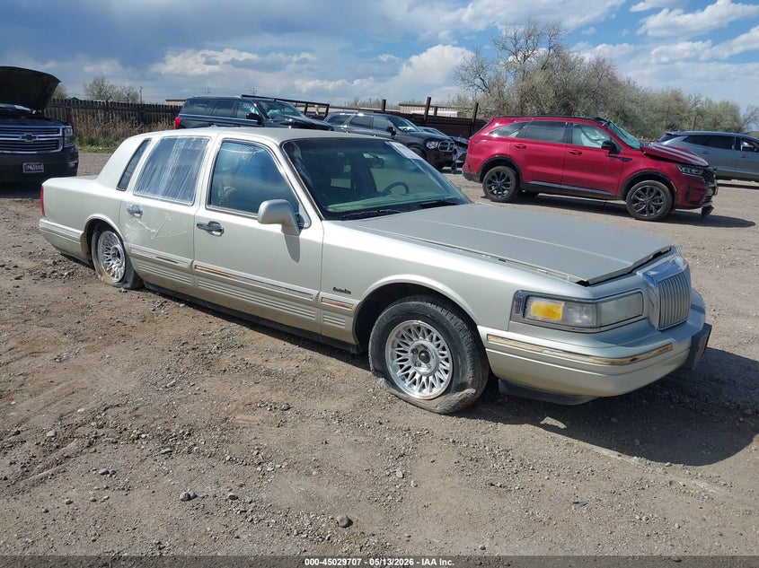 1997 Lincoln Town Car Executive