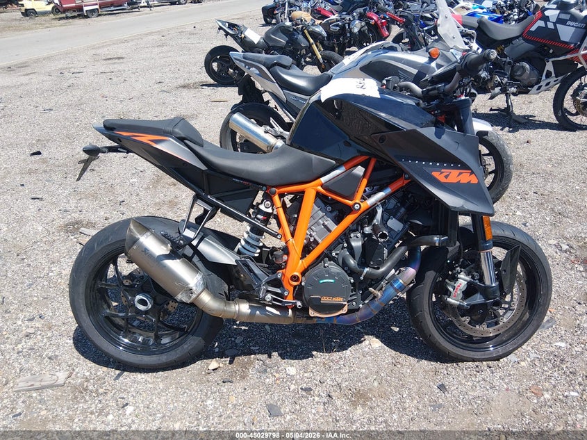 2014 Ktm 1290 Super Duke R VIN: VBKV39404EM905237 Lot: 45029798