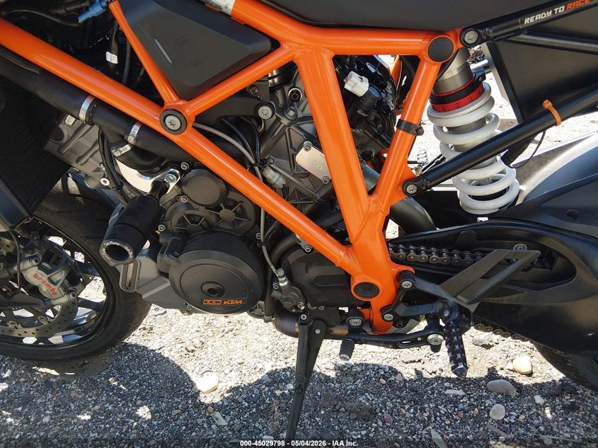 2014 Ktm 1290 Super Duke R VIN: VBKV39404EM905237 Lot: 45029798