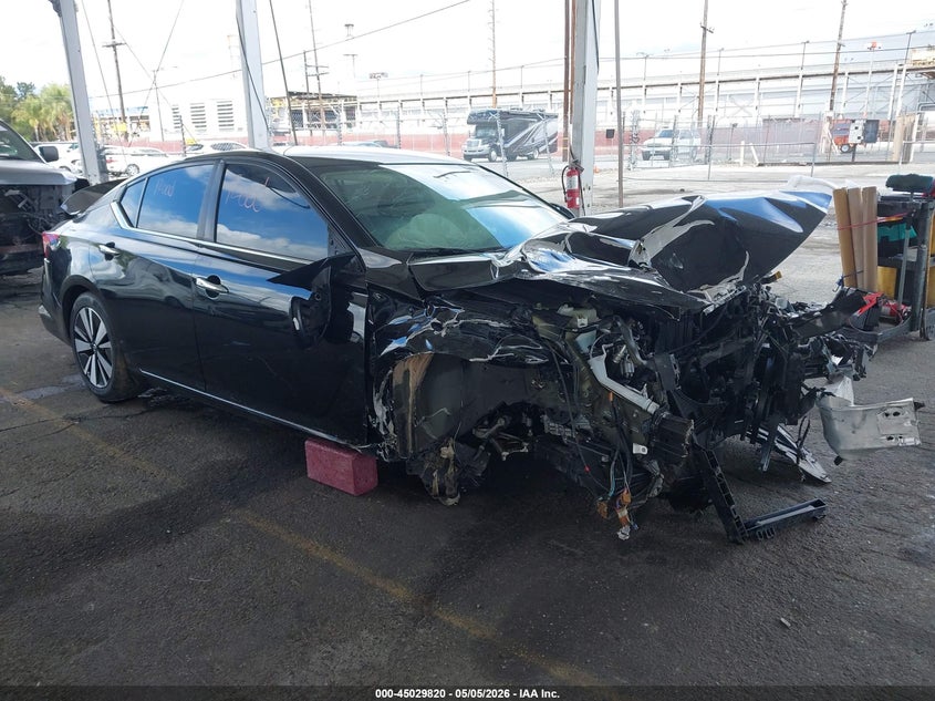 2022 Nissan Altima Sv Fwd