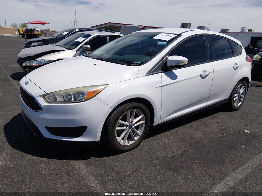 Vin: 1fadp3k20hl299809, lot: 45527380, ford focus se 20172