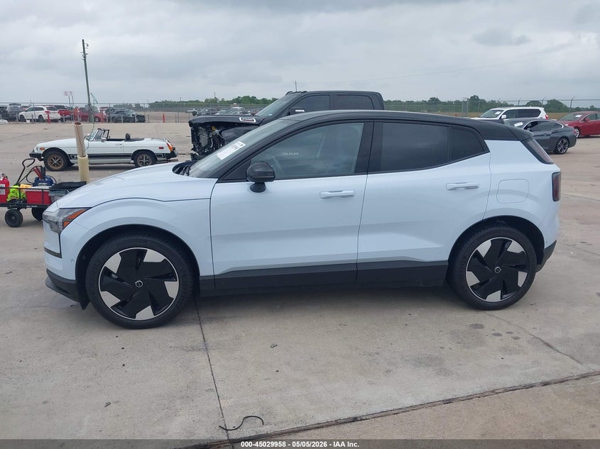 2025 Volvo Ex30 Ultra Twin Motor Performance, Fully Electric VIN: YV4EK3ZL6S2604008 Lot: 45029958