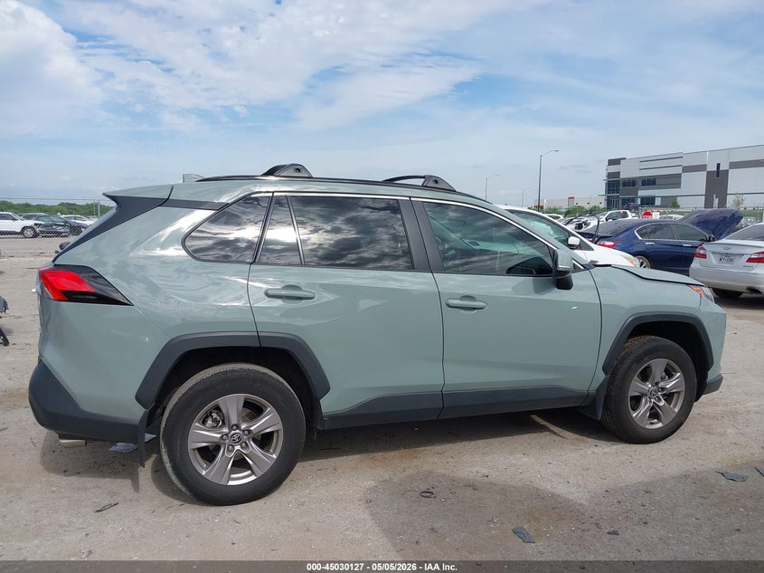 VIN 2T3W1RFVXPW287450 2023 TOYOTA RAV4 XLE