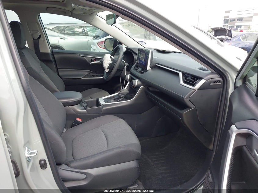 VIN 2T3W1RFVXPW287450 2023 TOYOTA RAV4 XLE