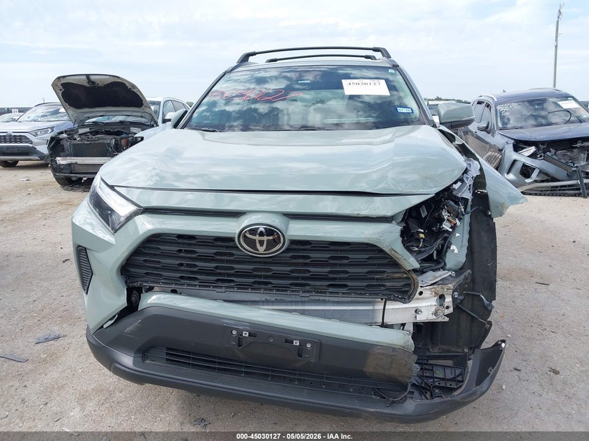 VIN 2T3W1RFVXPW287450 2023 TOYOTA RAV4 XLE