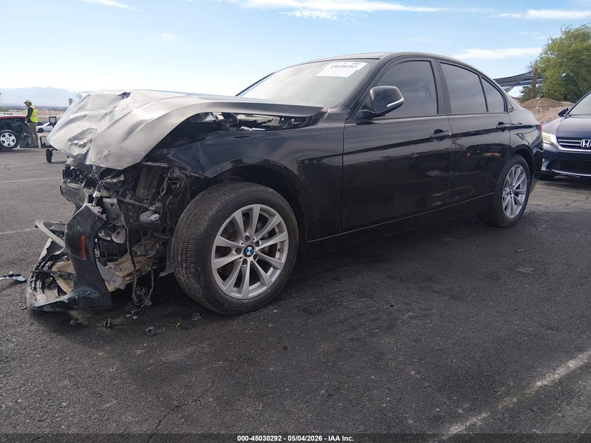 2018 BMW 320I · Photo 2
