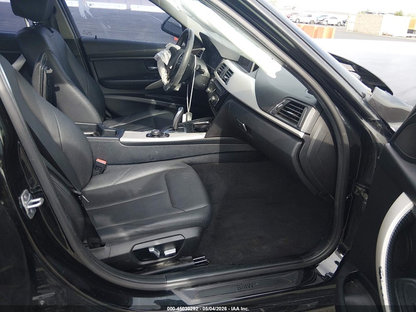 2018 BMW 320I · Photo 5