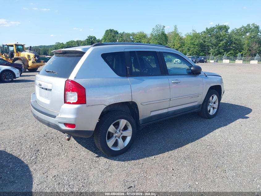 2011 JEEP COMPASS auction photo 4