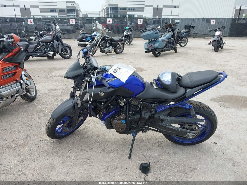 2018 Yamaha Mt07 VIN: JYARM27E0JA000967 Lot: 45030427