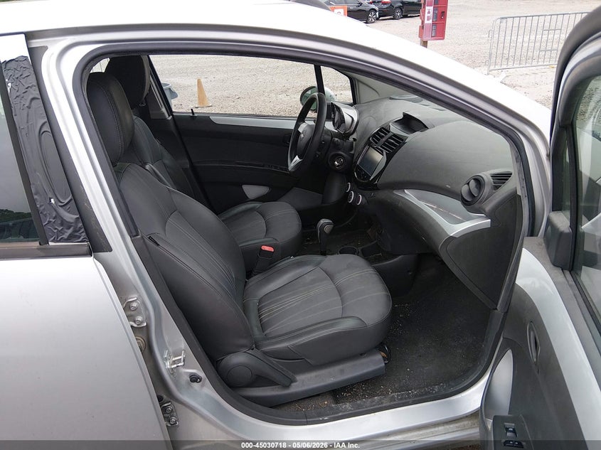 2015 CHEVROLET SPARK auction photo 5