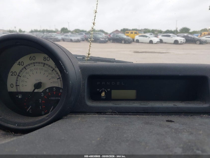 2005 Scion Xb VIN: JTLKT324X50184232 Lot: 45030908