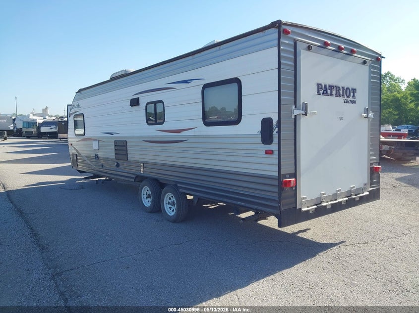 2015 CHEROKEE PATROIT auction photo 3