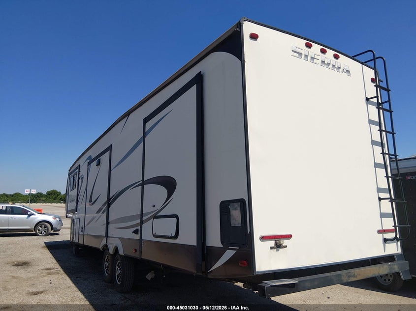 2015 FOREST RIVER SIERRA auction photo 3