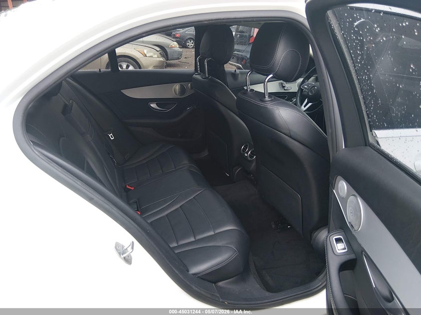 MERCEDES-BENZ C 300 - zdjęcie 8