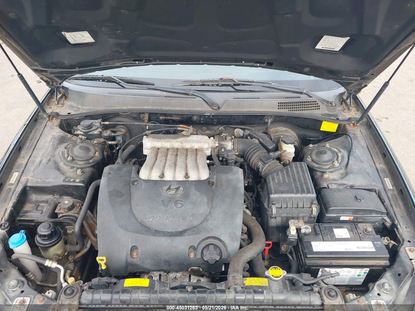 2002 Hyundai Sonata Gls/Lx VIN: KMHWF35H52A621946 Lot: 45031263
