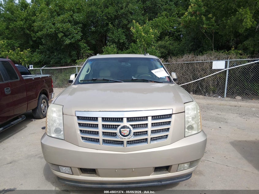 2007 Cadillac Escalade Standard VIN: 1GYEC63867R386974 Lot: 45031374