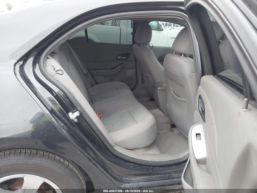 2014 CHEVROLET MALIBU auction photo 8