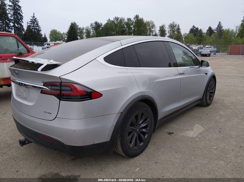 Vin: 5yjxcbe23jf099833, lot: 45528940, tesla model x 100d/75d/p100d 20184